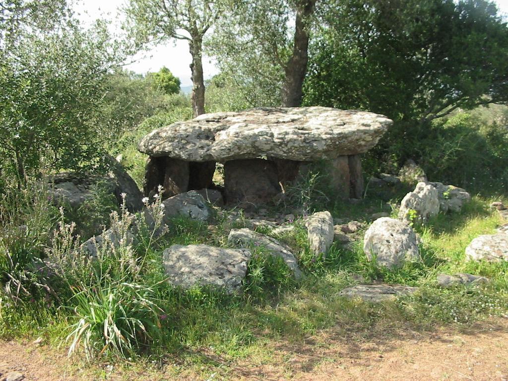 Гостьовий будинок Residenza Di Campagna Dolmen Motorra Доргалі Екстер'єр фото